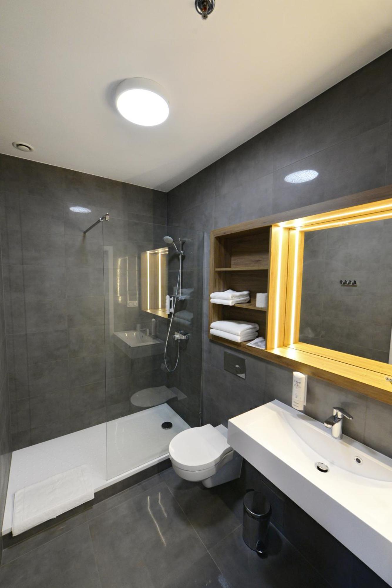 Hotel Centrum Boleslawiec  Bilik gambar